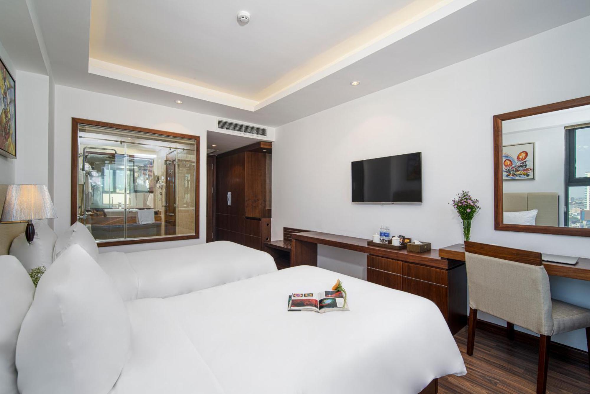 Luxtery Hotel & Spa Da Nang Exteriör bild