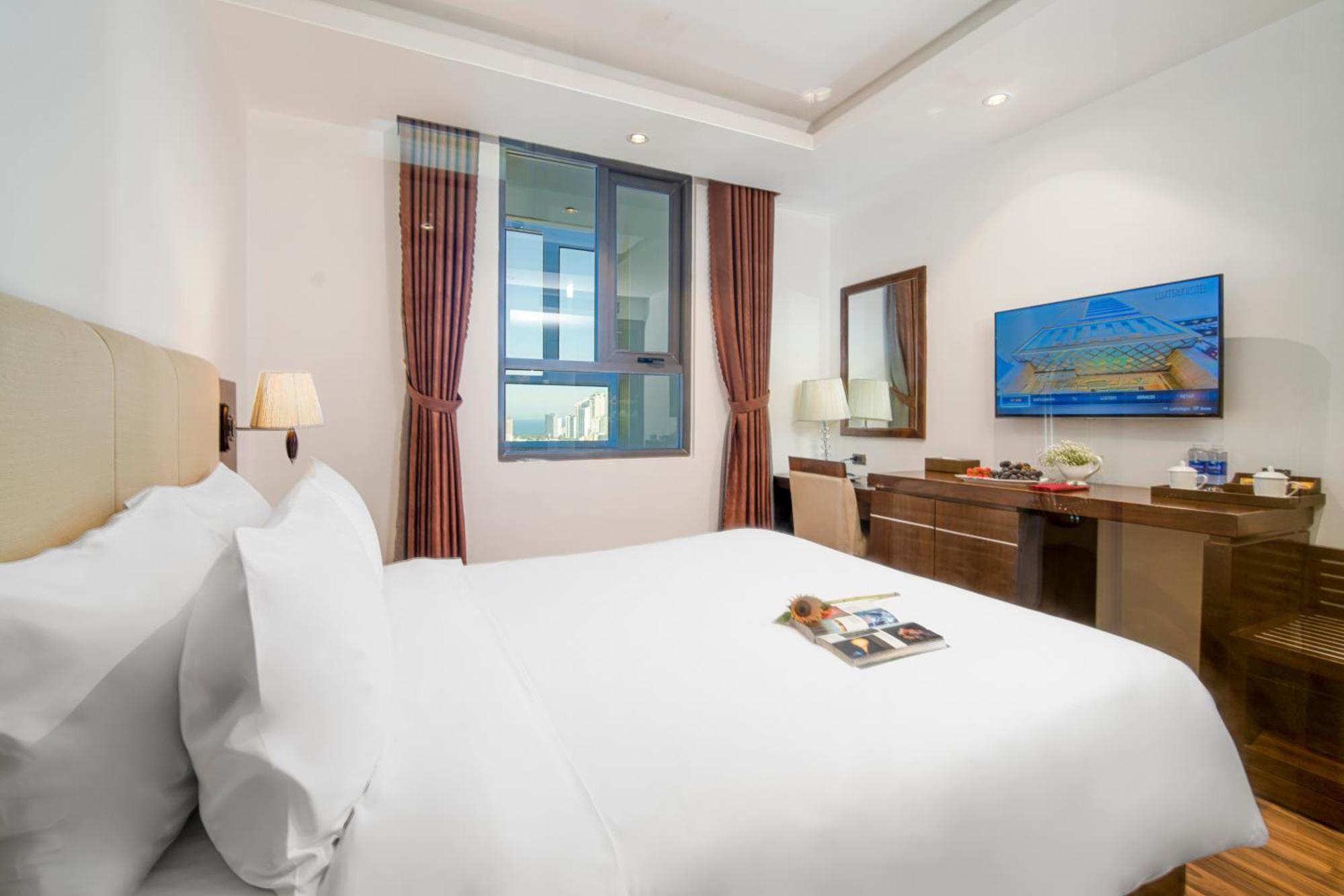 Luxtery Hotel & Spa Da Nang Exteriör bild